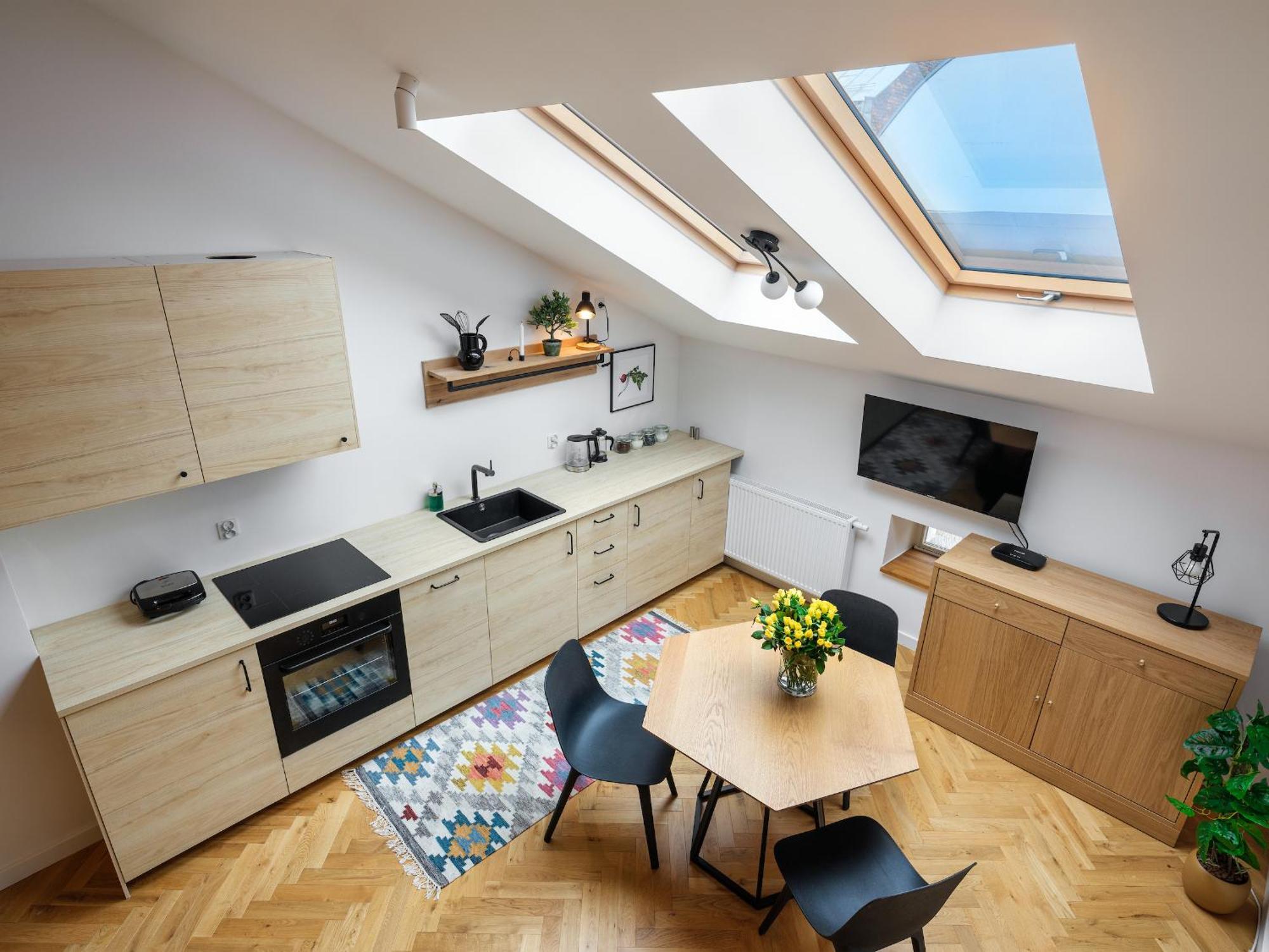 Tyzenhauz Apartments Siemiradzkiego Street Kraków Eksteriør billede